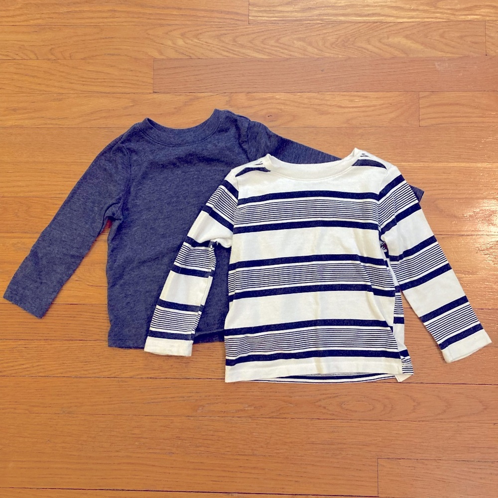 Old navy 3T long sleeve shirt bundle